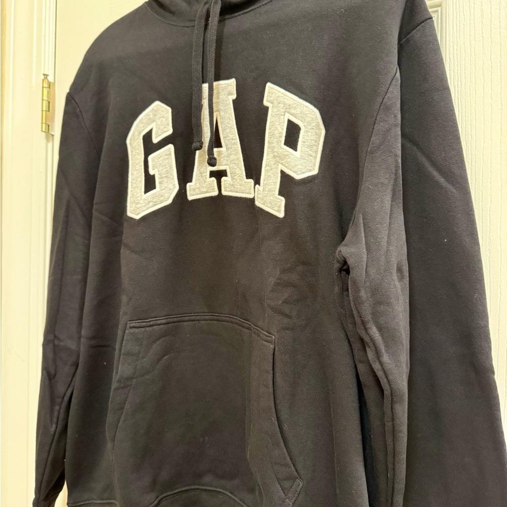 GAP Black Hoodie with White Logo - Picture 3 of 3